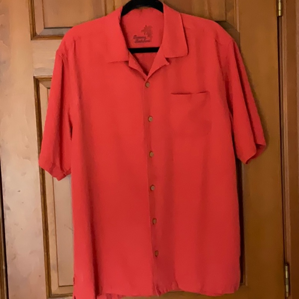 Tommy Bahamas..  size medium .. beautiful burnt orange color..